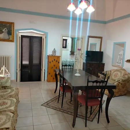 Holiday home Casa Antica A Pochi Minuti Dal Mare Ortelle